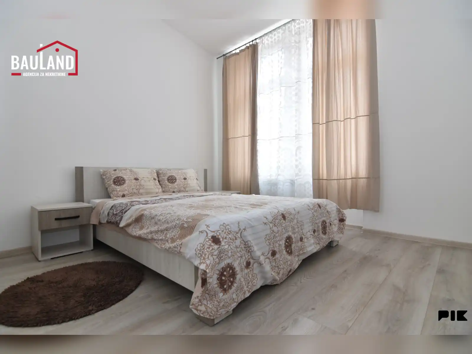 namjesten-dvosoban-stan-54m2-stari-grad