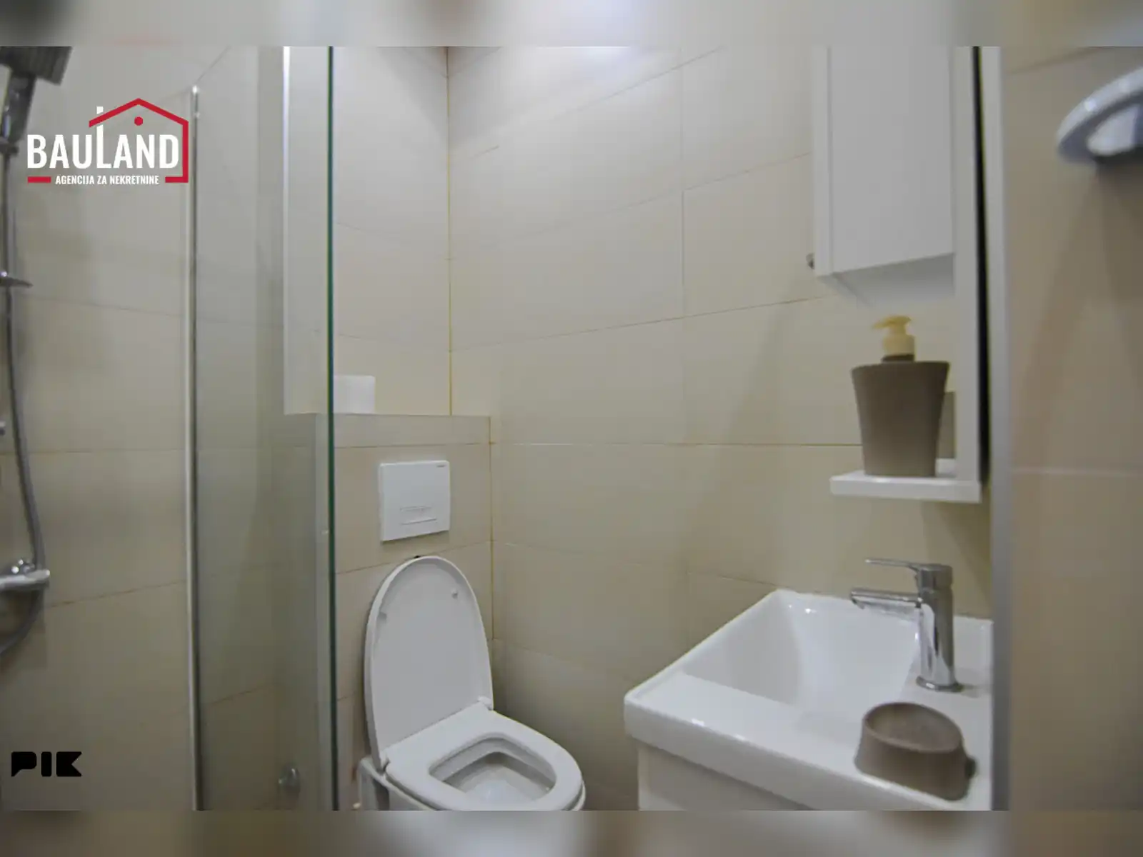 namjesten-dvosoban-stan-54m2-stari-grad