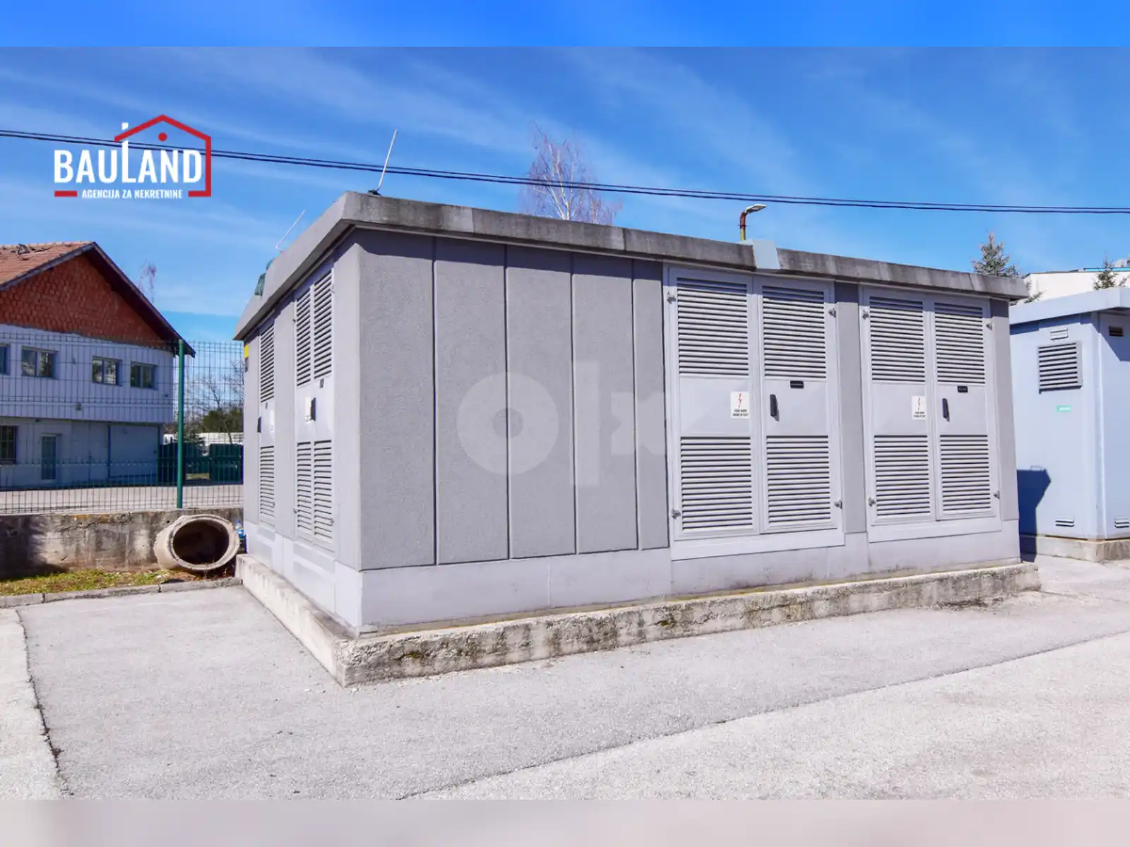 bauland-reprezentativan-poslovni-objekat-1500m2-stup