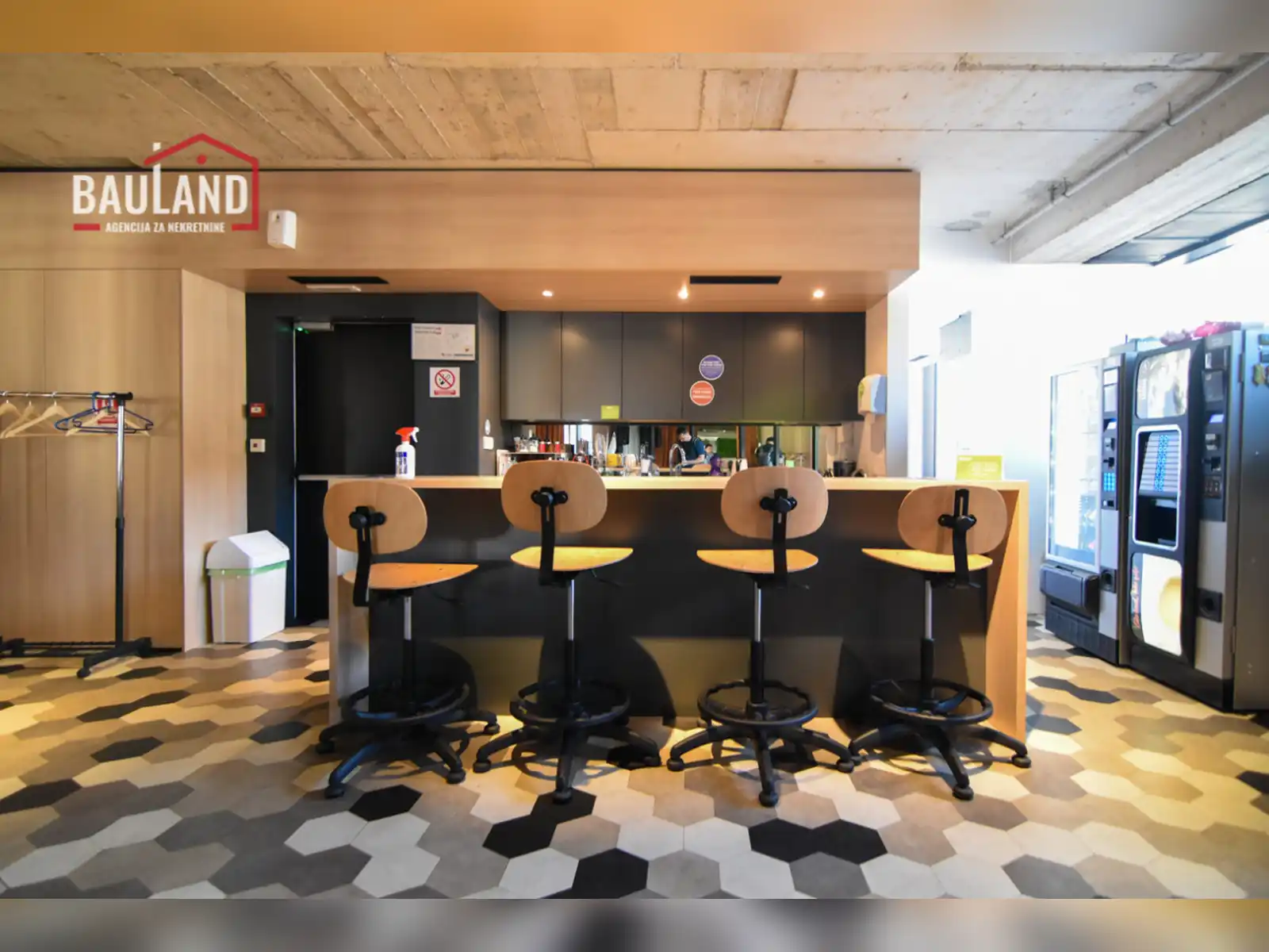bauland-ured-pristup-coworking-zoni-u-hub387-marijin-dvor