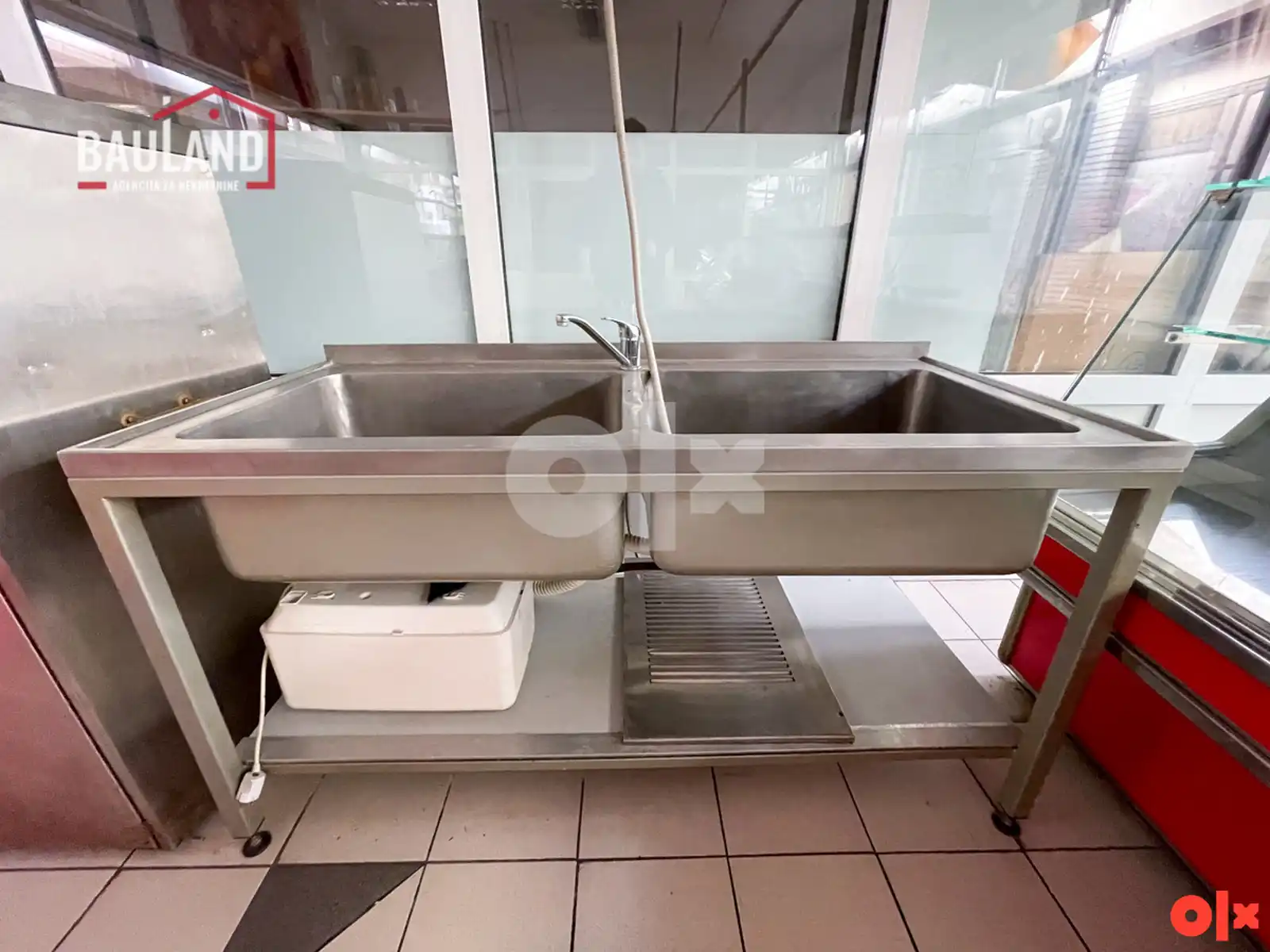bauland-poslovni-prostor-200m2-dobrinja-novi-grad