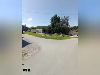 NA PRODAJU ZAPOČETA KUĆA U PRIJEČANIMA