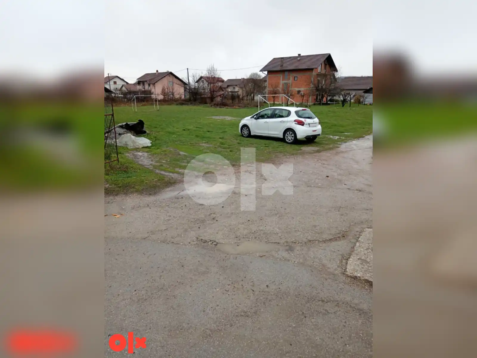 na-prodaju-zemljiste-s-dva-graevinska-placa-u-naselju-dervisi