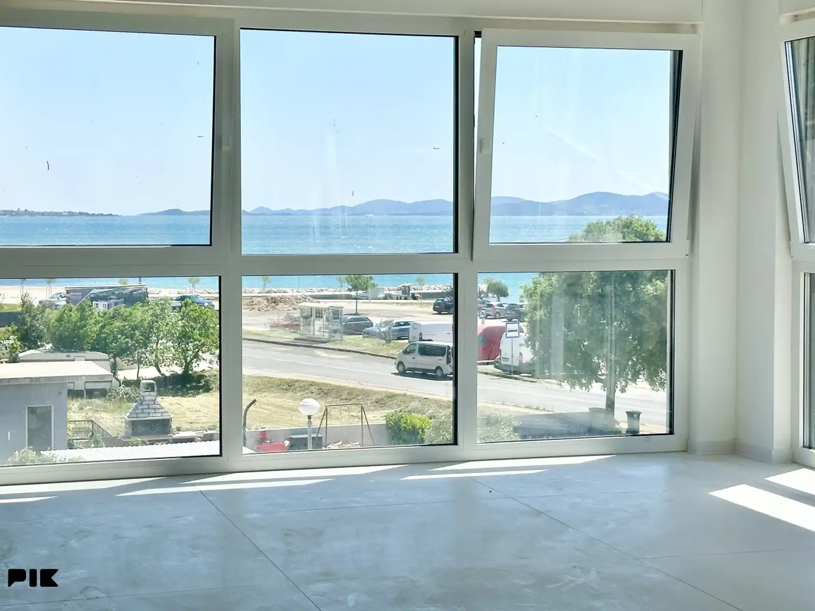 zadar-sukosan-hills-privatna-krovna-terasa-s-bazenomnetto-250-m2