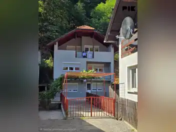 Renovirana, useljiva kuća u Šeheru- Suturlija