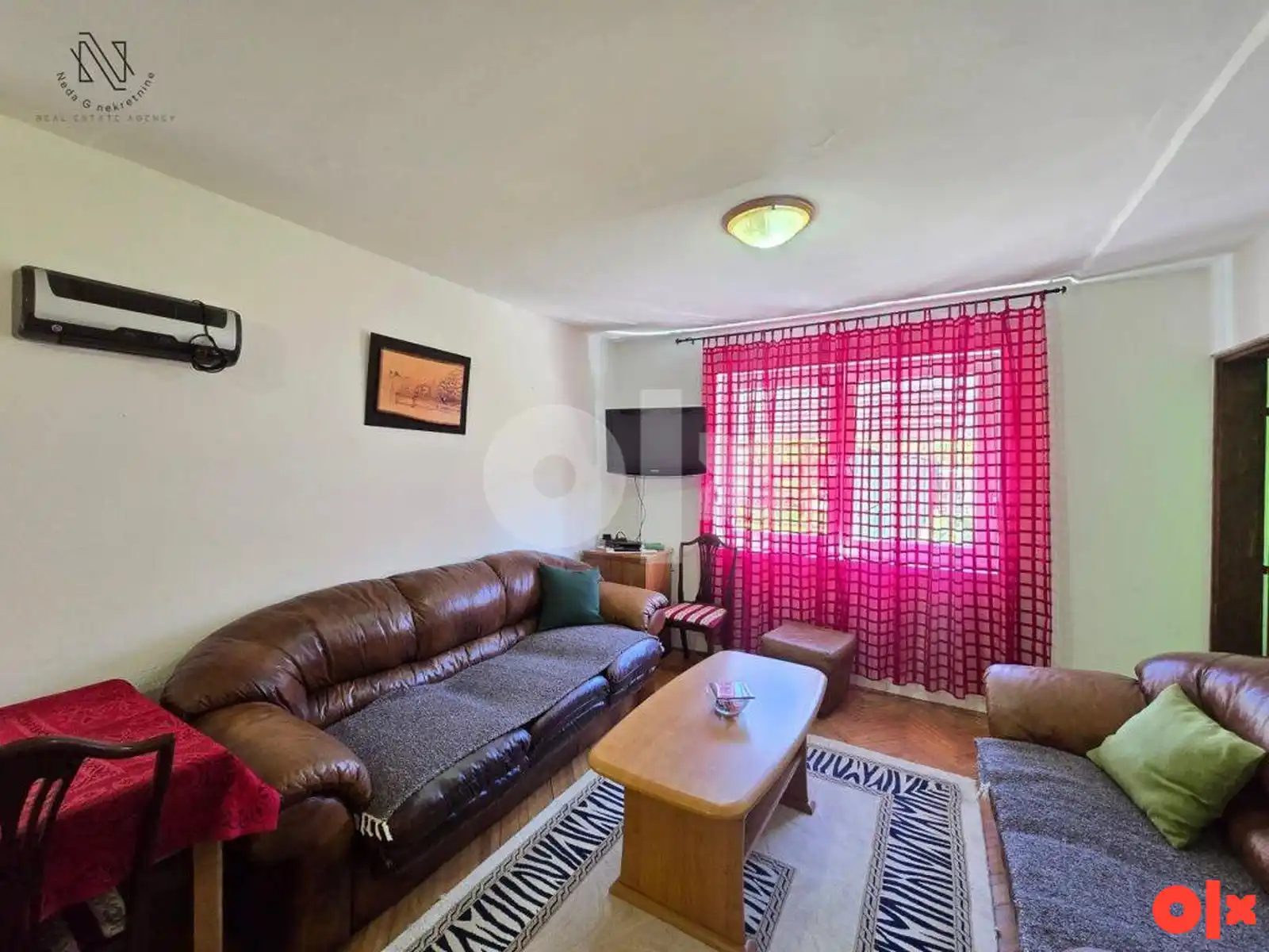 budzak-dvije-kuce-na-placu-od-1100m2-top-ponuda