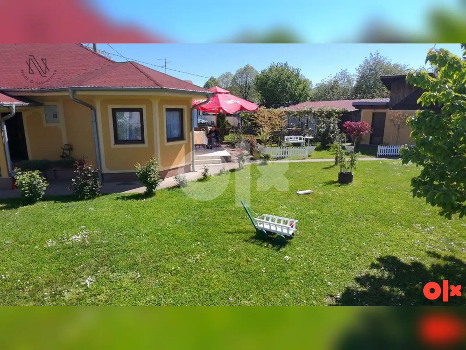 budzak-dvije-kuce-na-placu-od-1100m2-top-ponuda