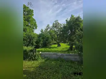 Građevinski plac od 850m2 na Starčevici