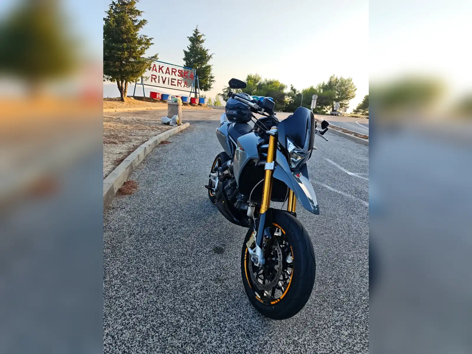 aprilia-dorsoduro-750