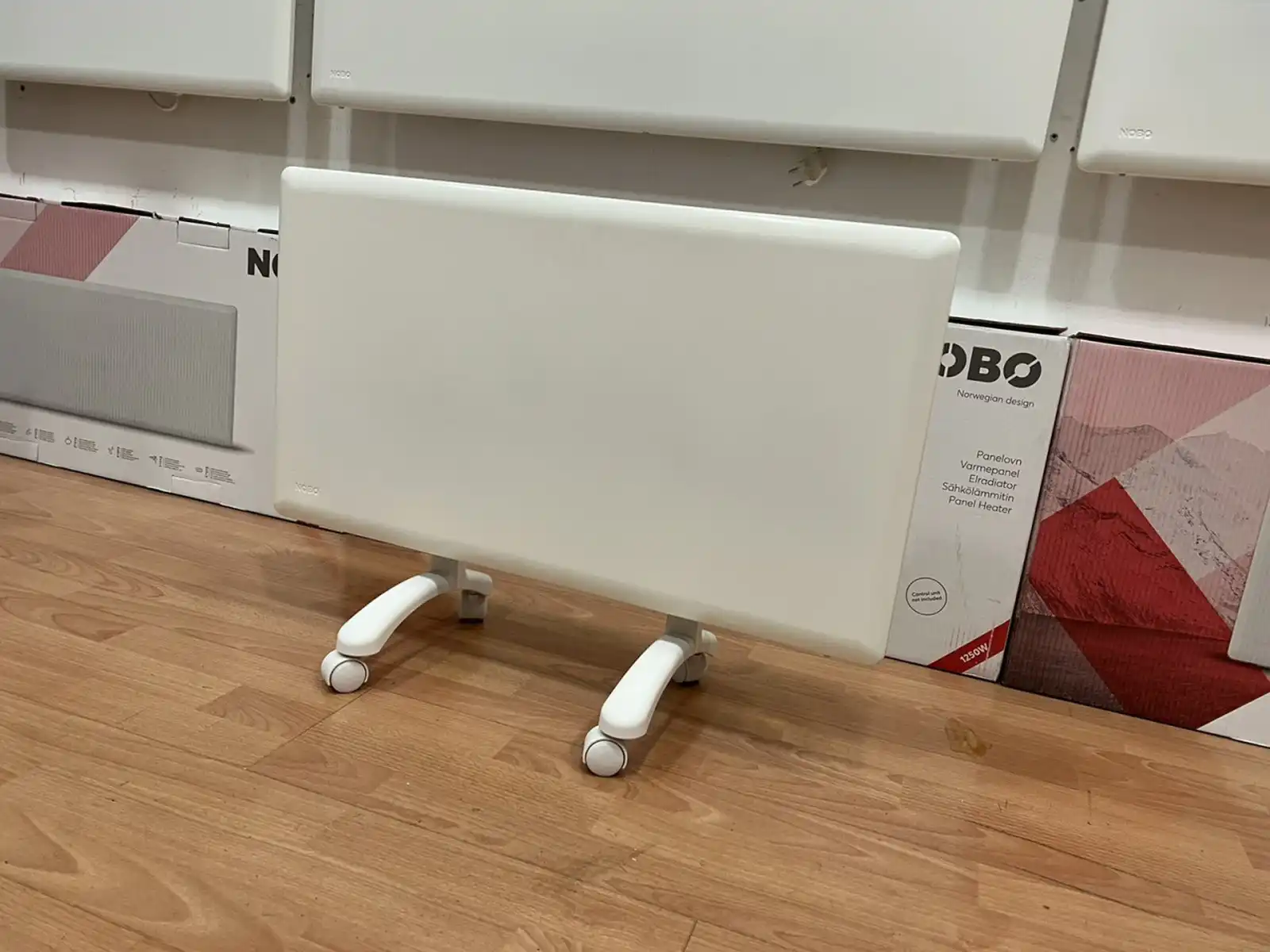 norveski-konvektor-nobo-top-2000w-500w
