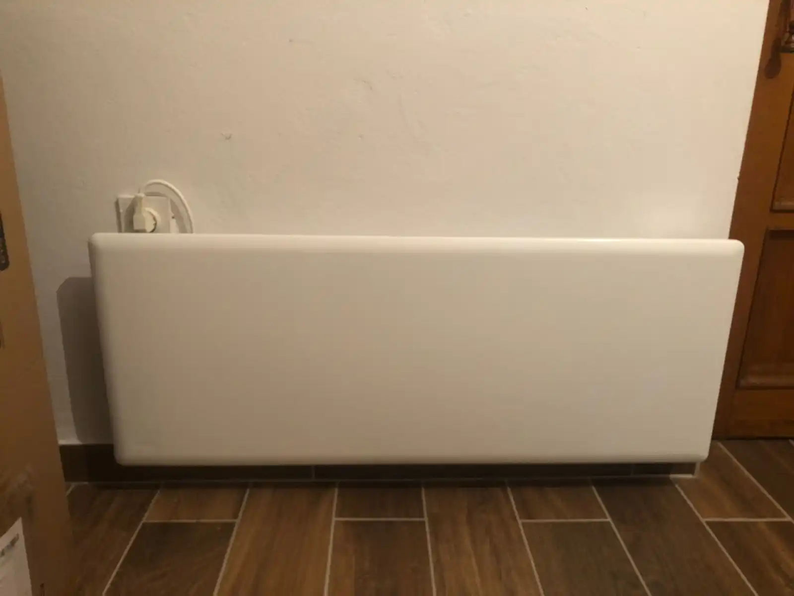 norveski-konvektor-nobo-top-2000w-500w