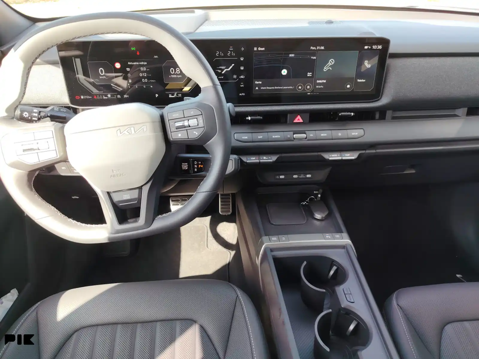 kia-seltos-gtline-1-6-benzin-automatik-zimske-gume-1-km