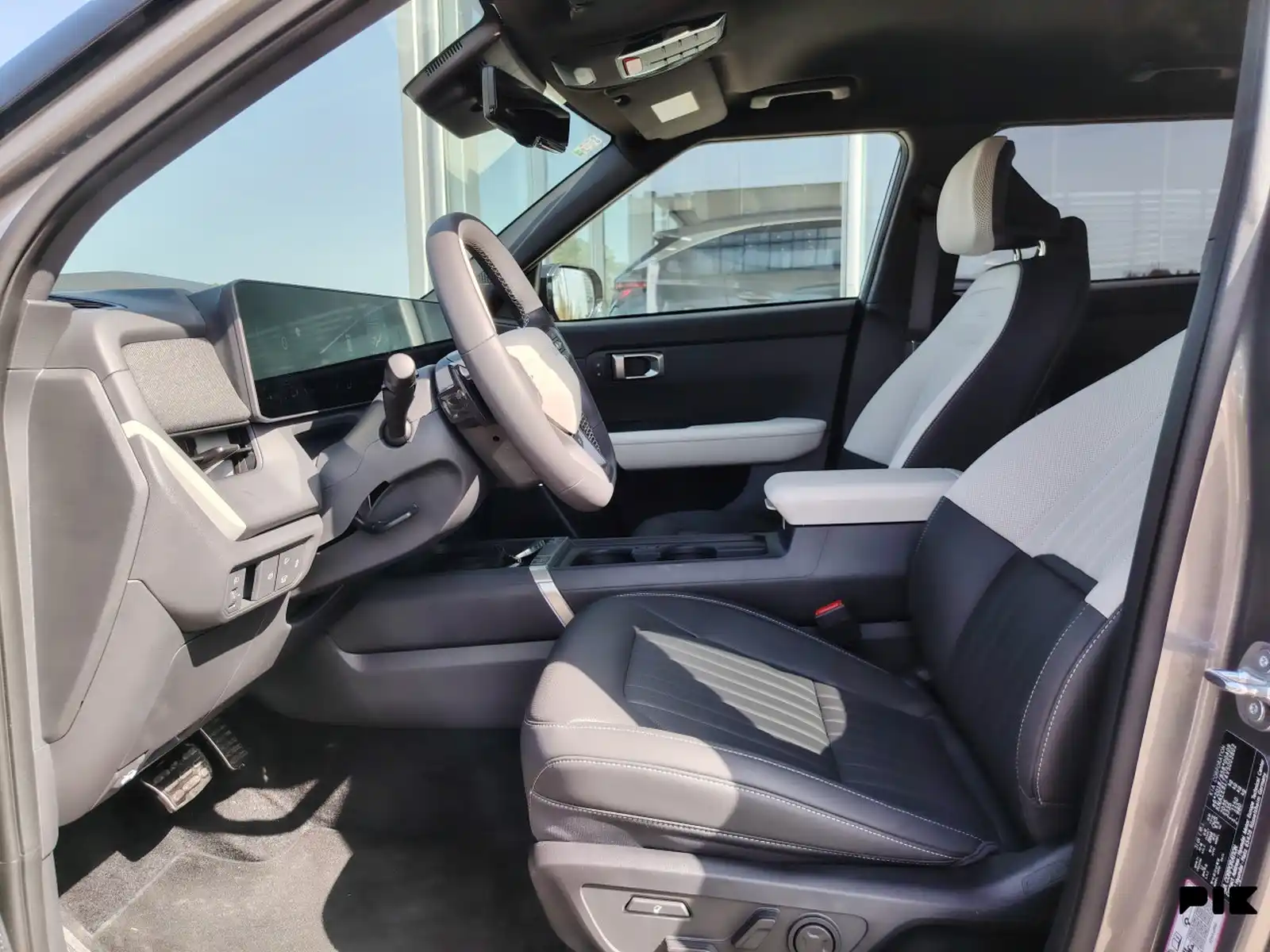 kia-seltos-gtline-1-6-benzin-automatik-zimske-gume-1-km