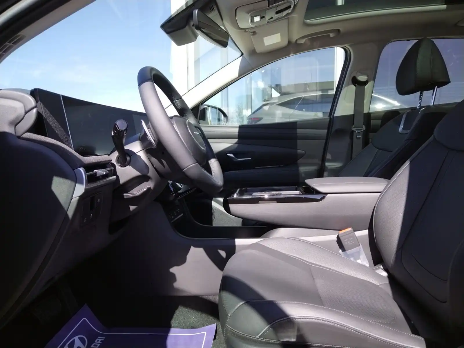 hyundai-tucson-luxury-16-benzin-automatik-4x4