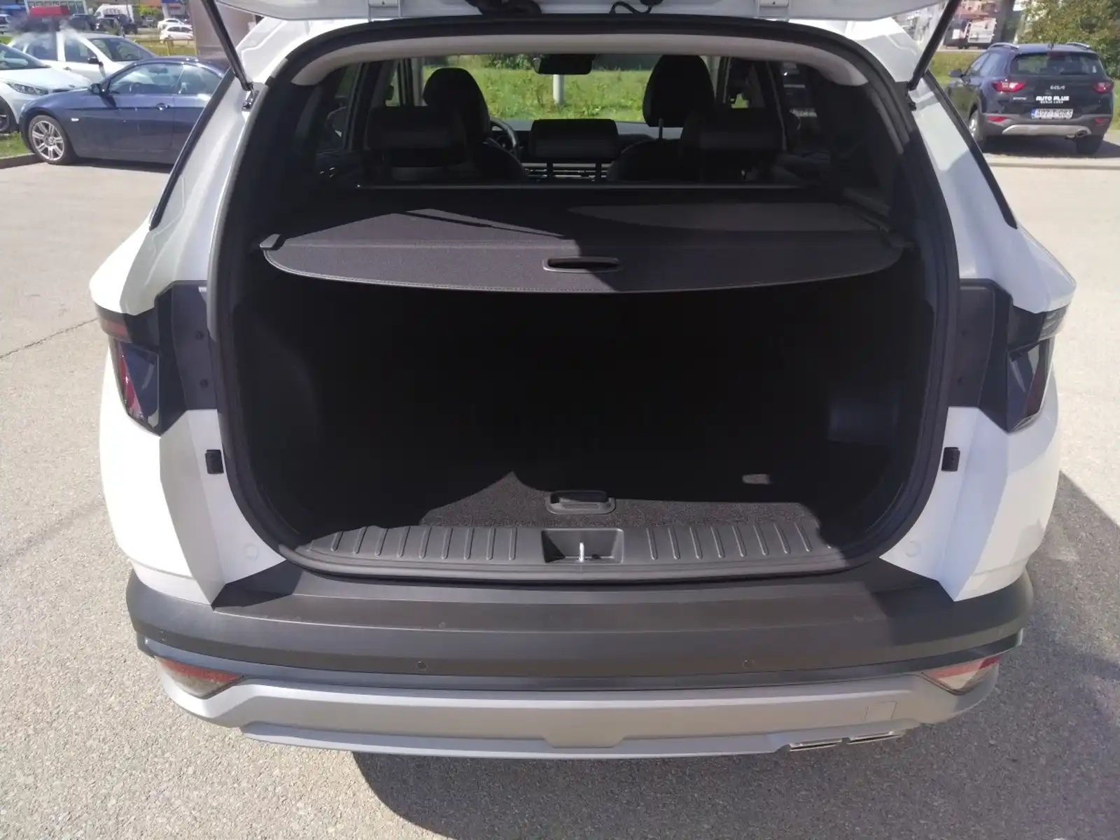 hyundai-tucson-premium-16-benzin