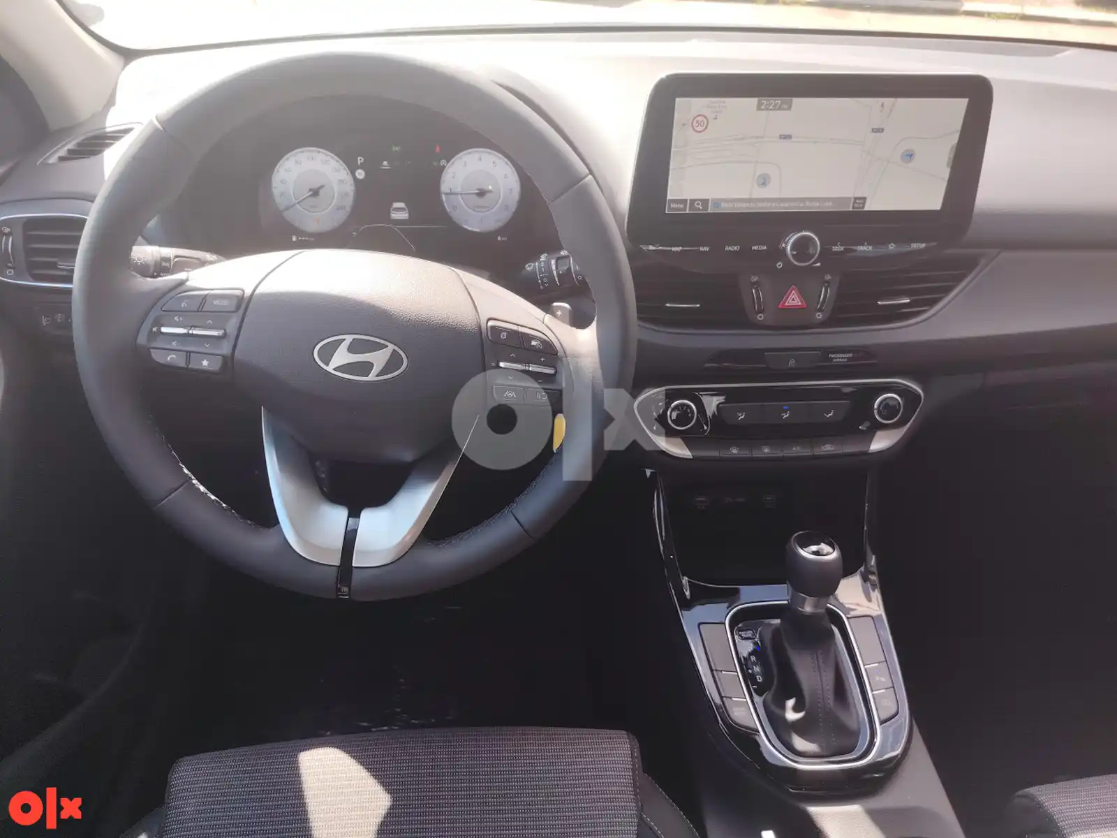 hyundai-i30-style-16-benzin-automatik
