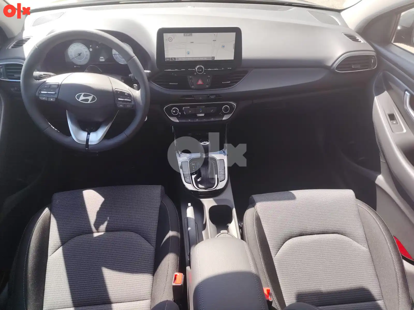 hyundai-i30-style-16-benzin-automatik