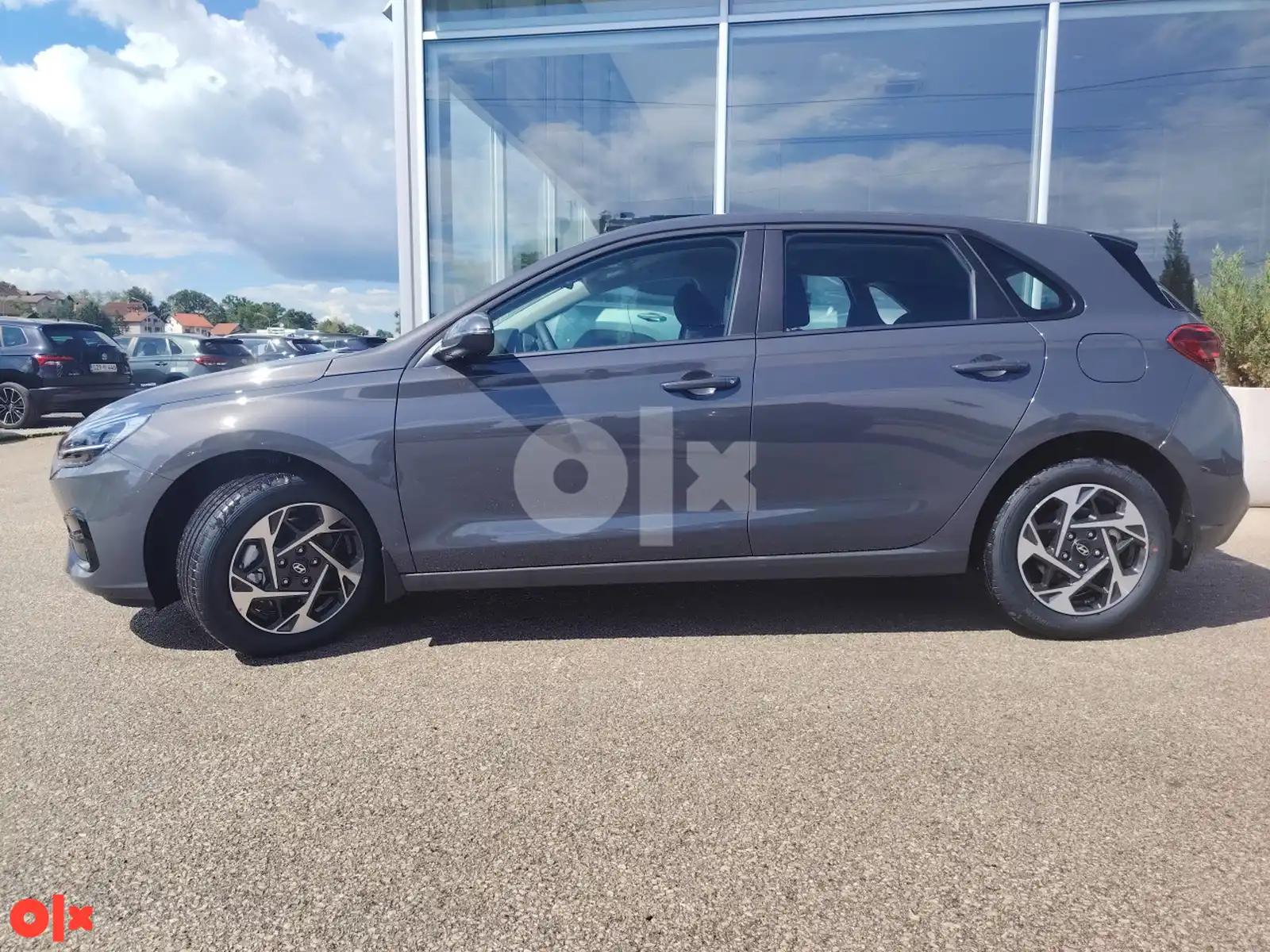 hyundai-i30-style-16-benzin-automatik