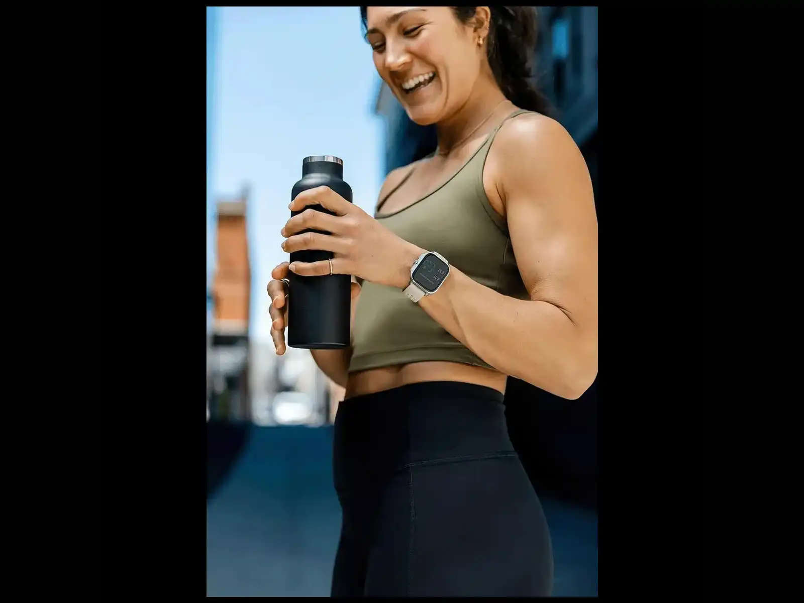 amazfit-pametni-sat-175-amoled-vodootporan-5atm-bt
