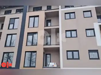 USKORO useljiv četverosoban stan Banja Luka 93m2