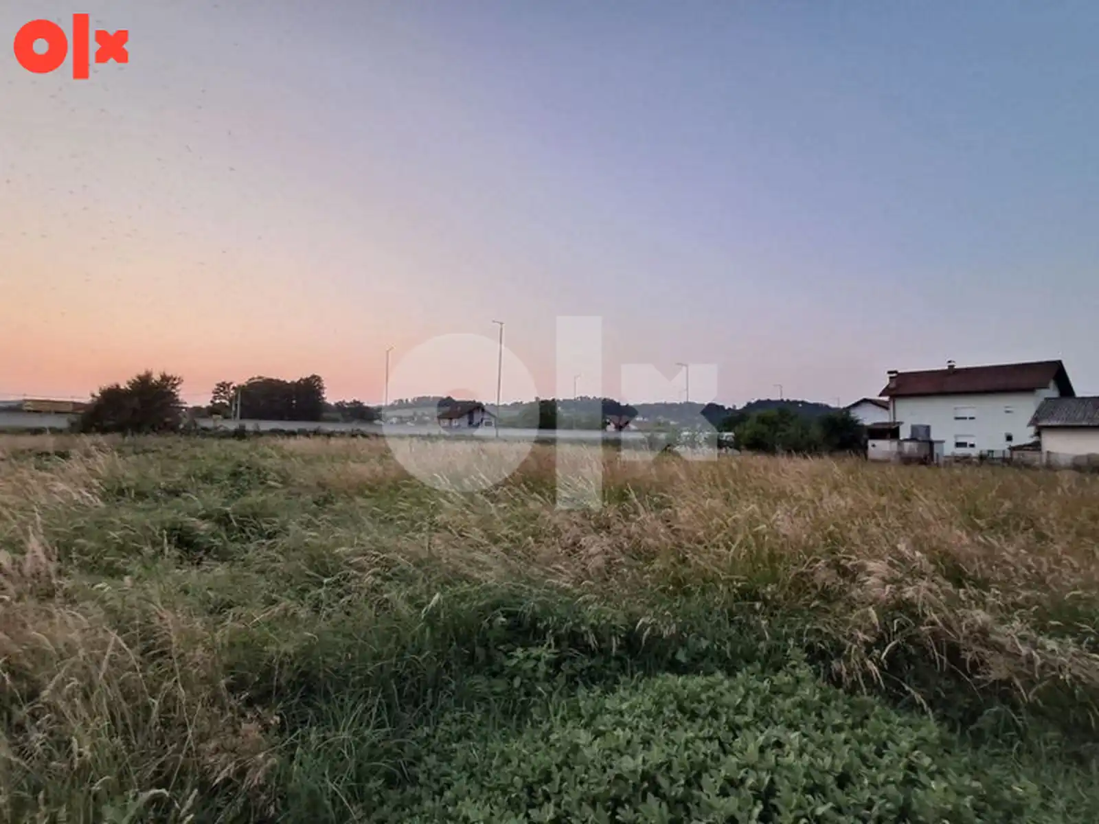 plac-sa-objektima-industrijska-zona-glamocani