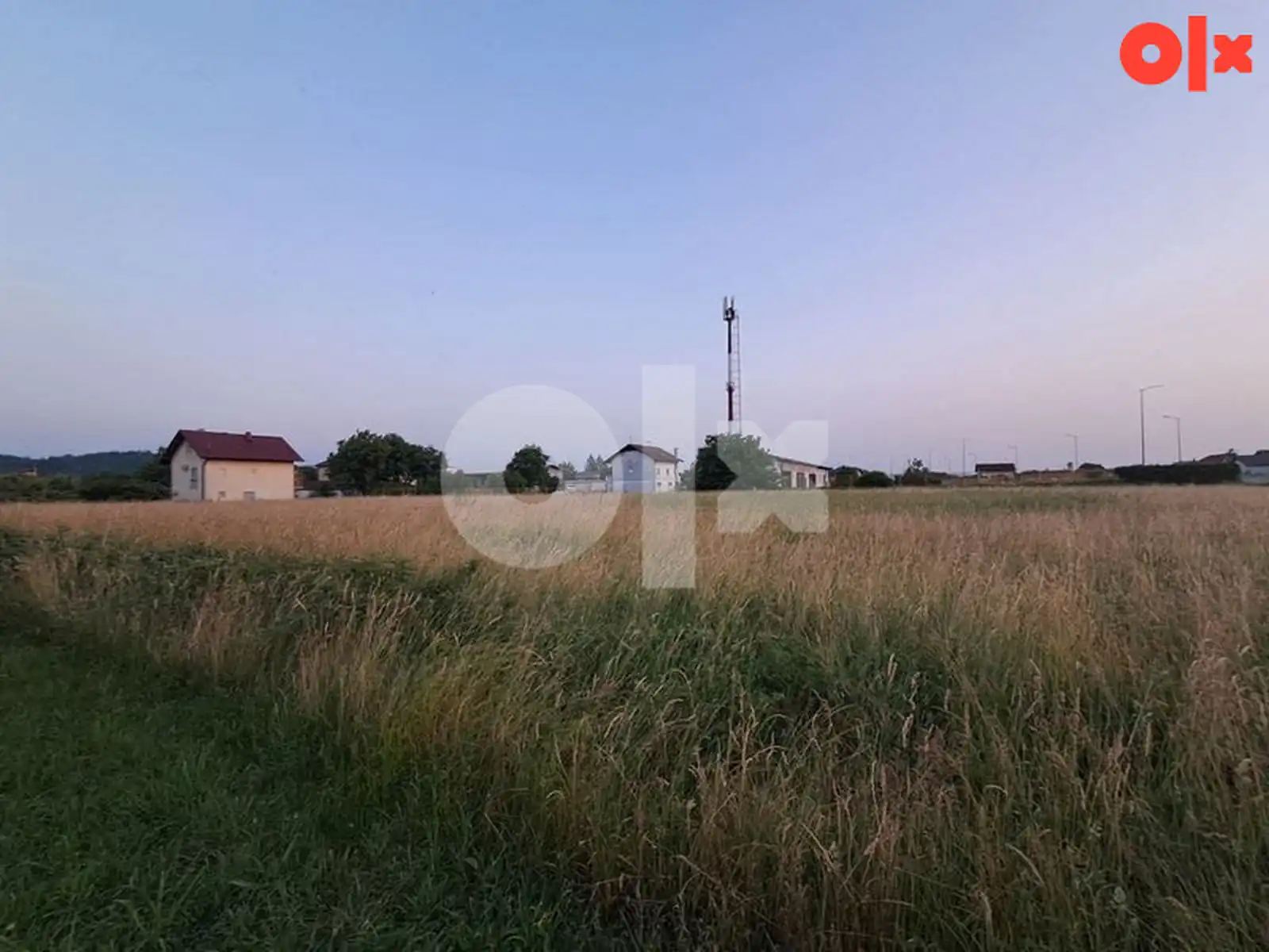 plac-sa-objektima-industrijska-zona-glamocani