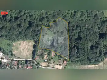 Zemljište sa šumom Dragočaj Banja Luka 8000m2