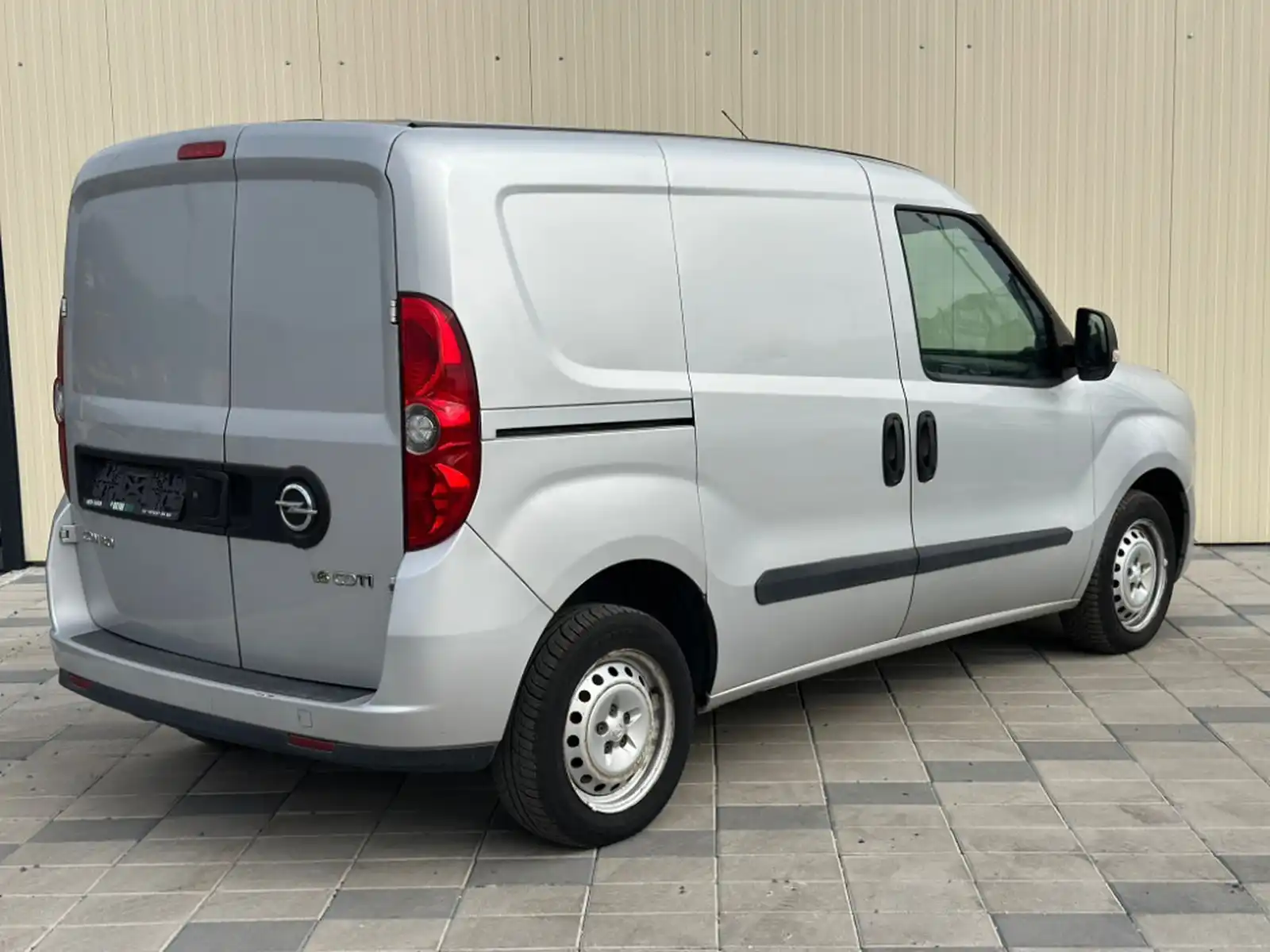 opel-combo-1-6-dizel-2017-god
